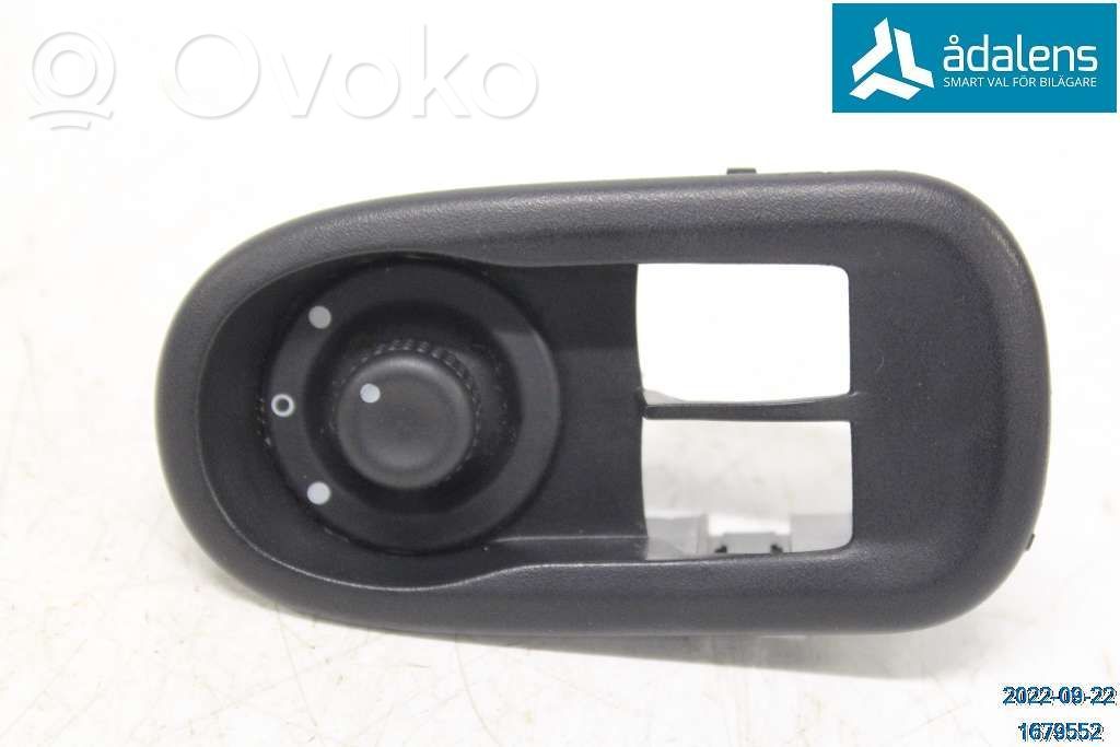 Opel Movano B Wing mirror switch 