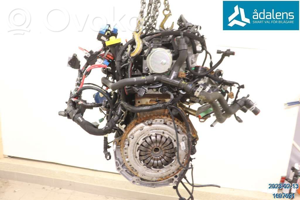 Renault Clio IV Двигатель 