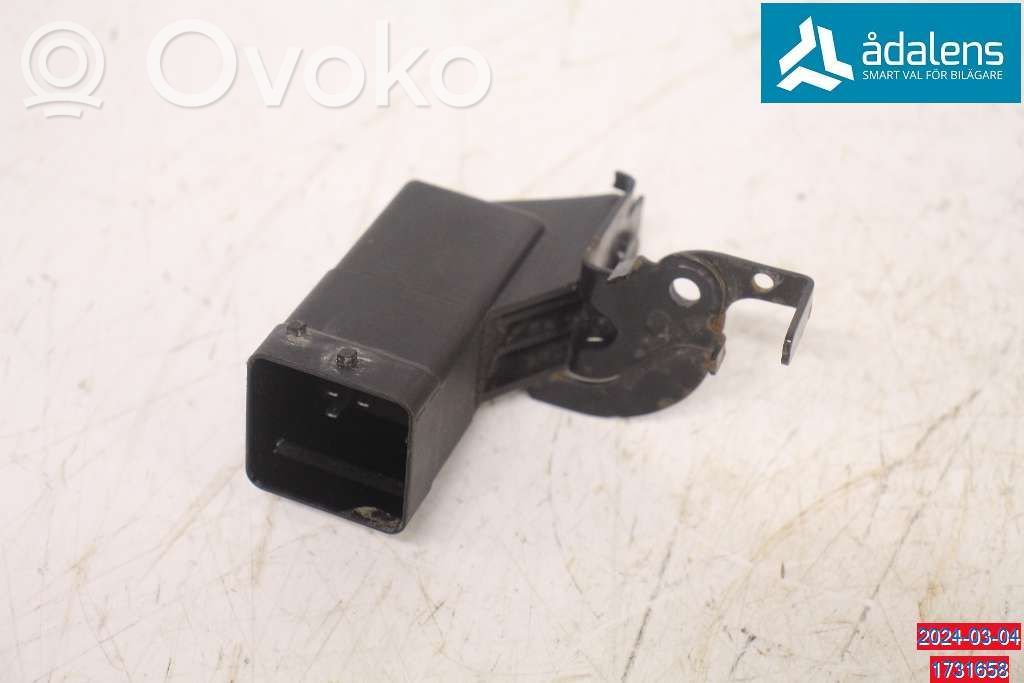 Nissan NV300 Užvedimo rėlė 