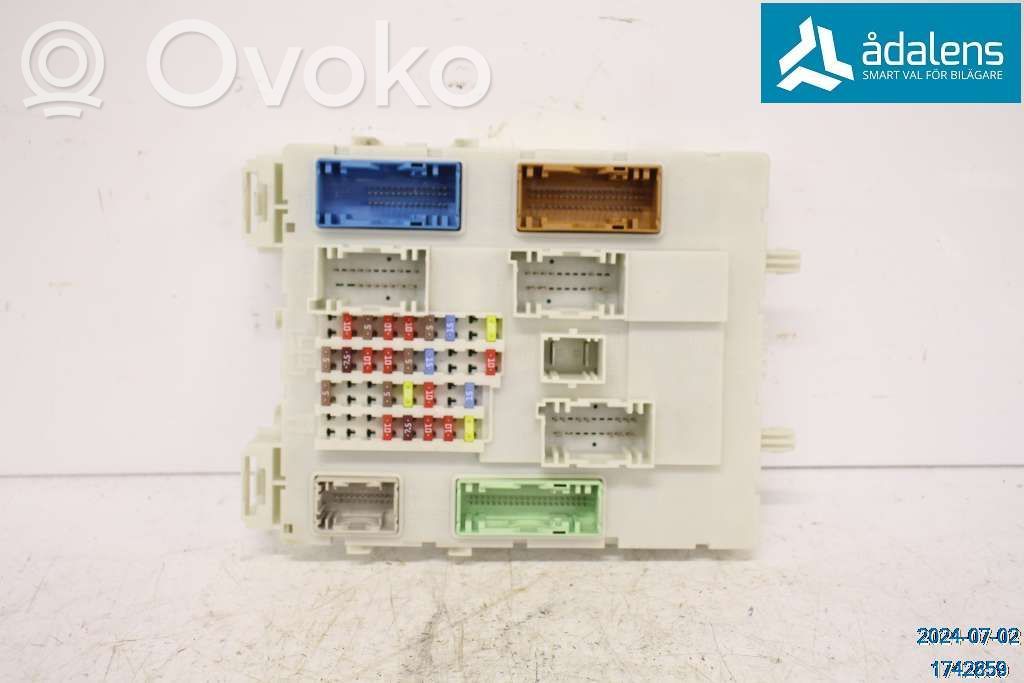 Volvo V40 Modul siguranțe 
