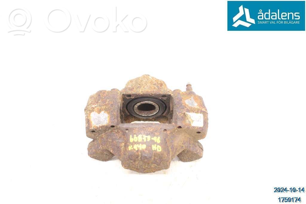 Volvo 940 Tylny zacisk hamulcowy 