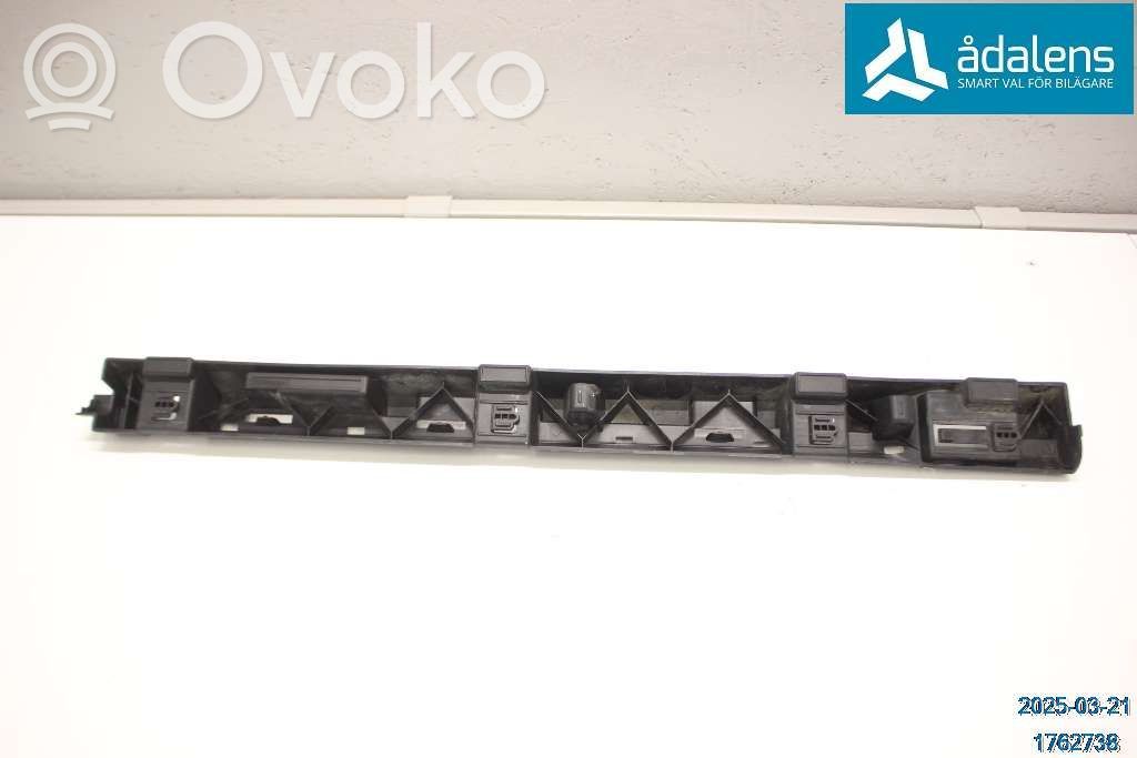 Volvo V60 Sill 