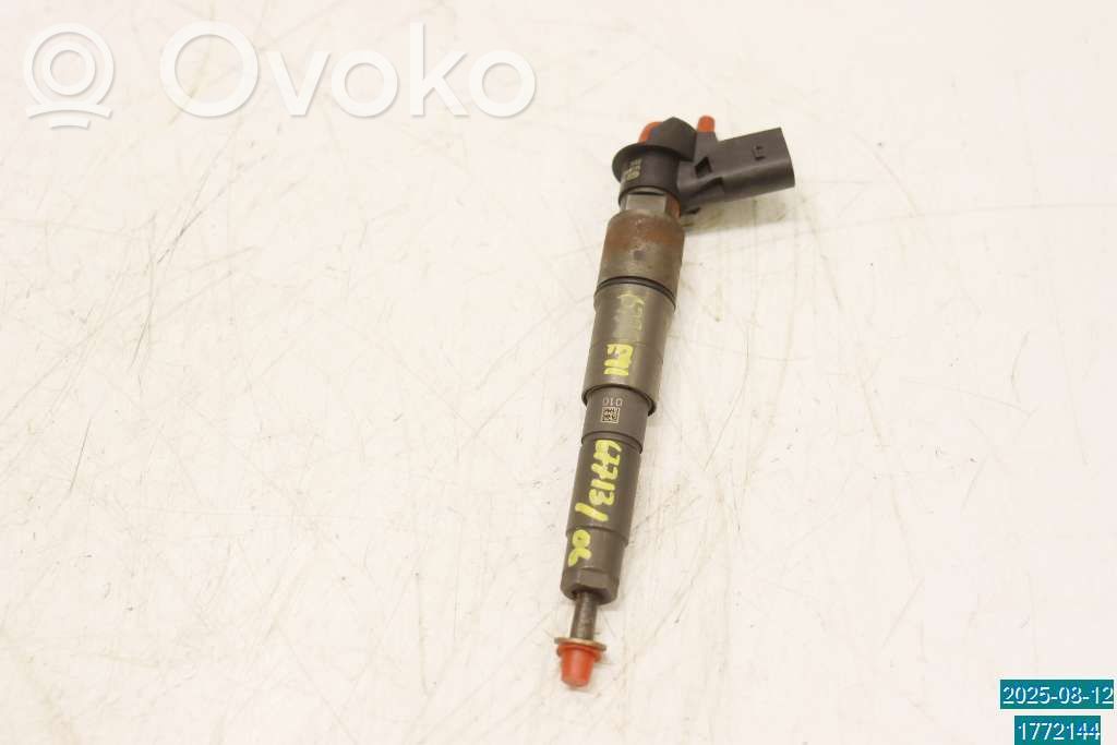 Fuel injector   13537809194,779272104
