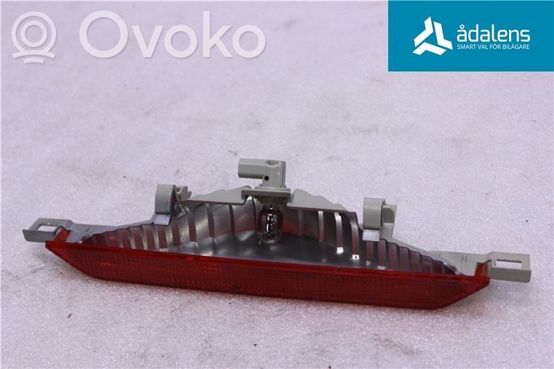 Toyota Corolla E120 E130 Third/center stoplight 