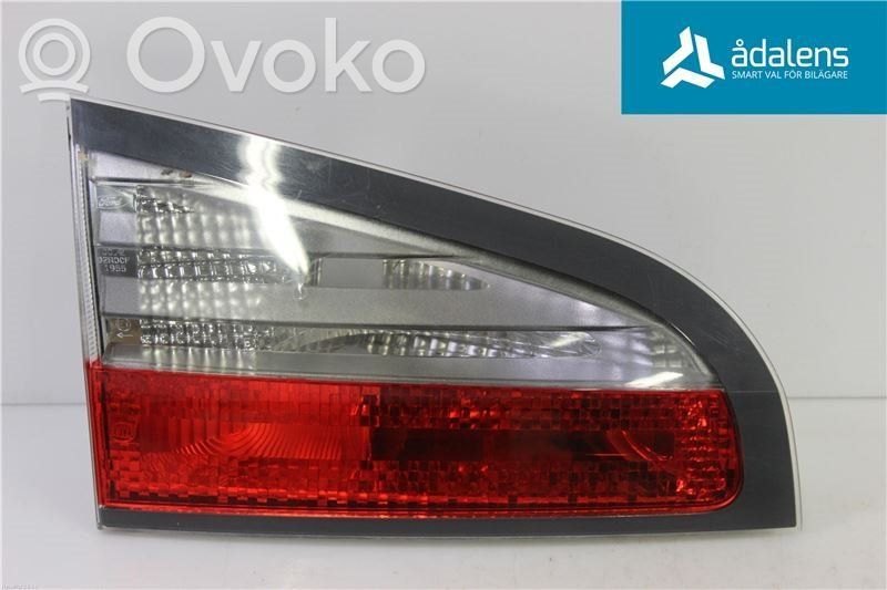 Ford S-MAX Aizmugurējais lukturis pārsegā 