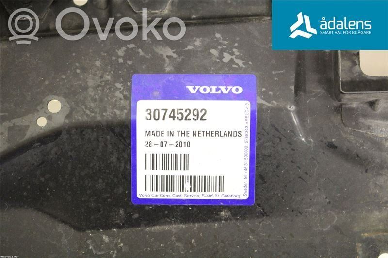 Volvo S80 Radiatoru panelis 