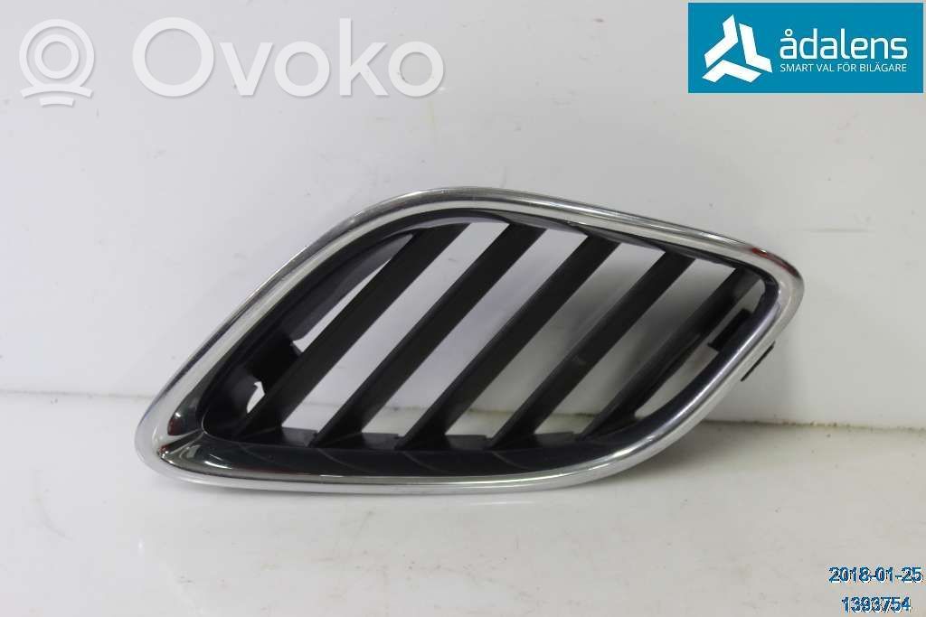 Saab 9-5 Front bumper lower grill 
