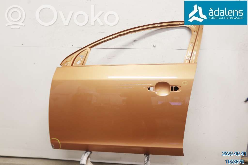 Volvo V60 Дверь 
