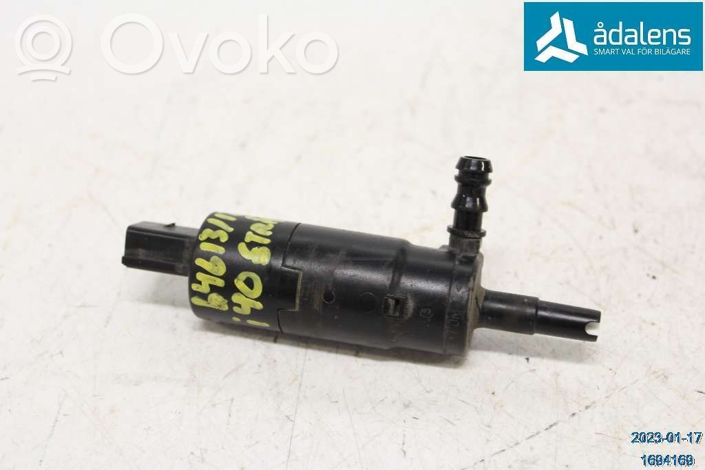 Hyundai i40 Headlight washer pump 