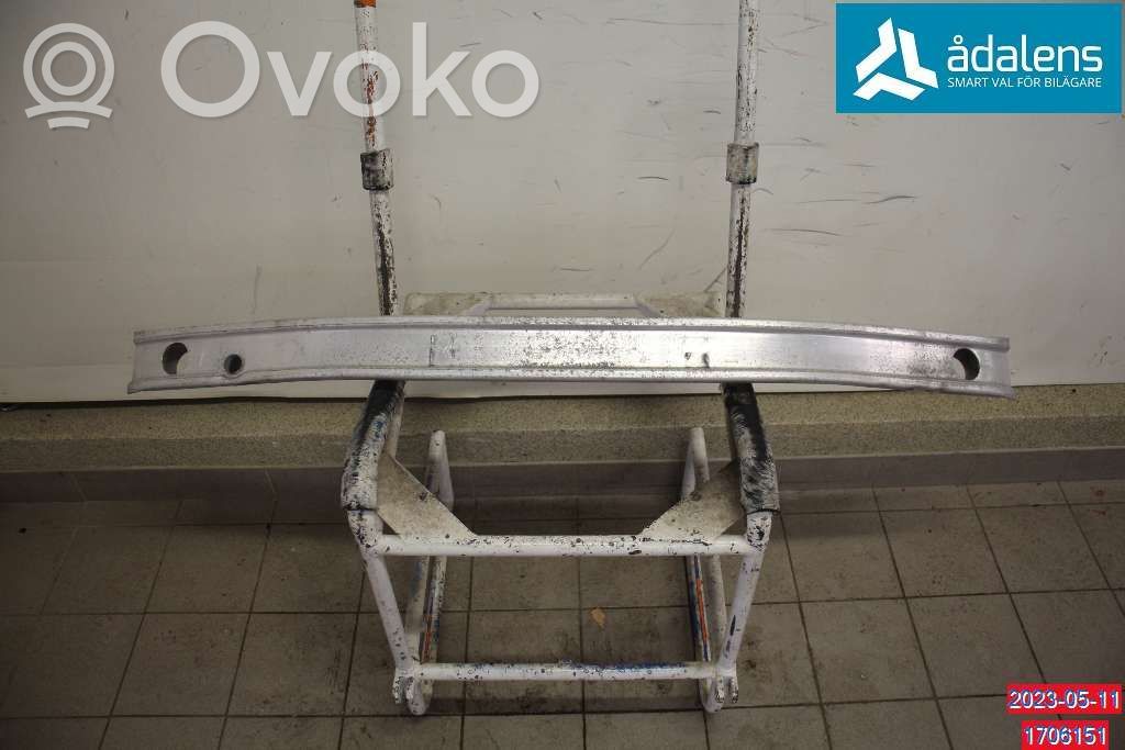 Renault Clio III Priekšpusē bampera sija / balka 