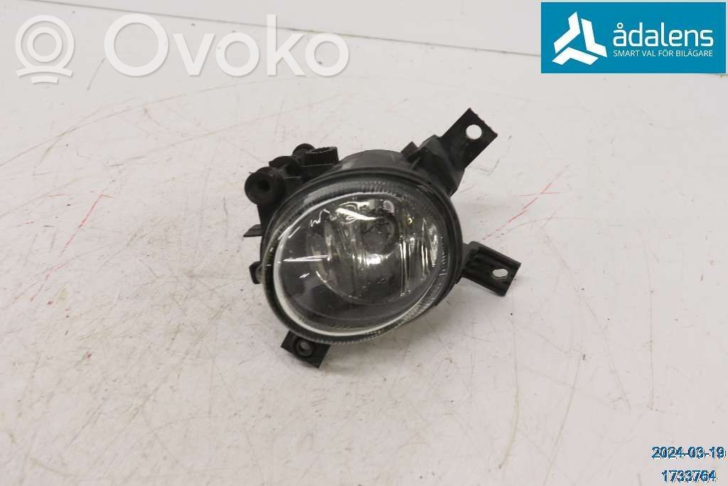Audi A4 S4 B7 8E 8H Etusumuvalo 
