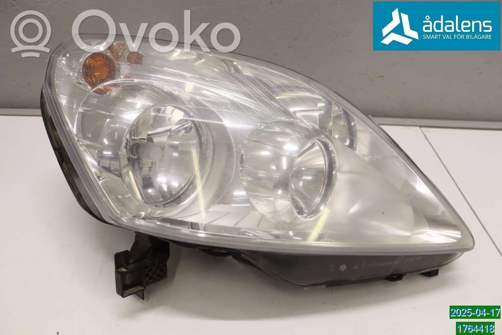 Opel Zafira B Faro/fanale 