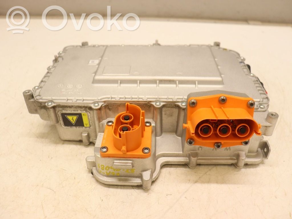 Volvo S90, V90 Inversor/convertidor de voltaje 