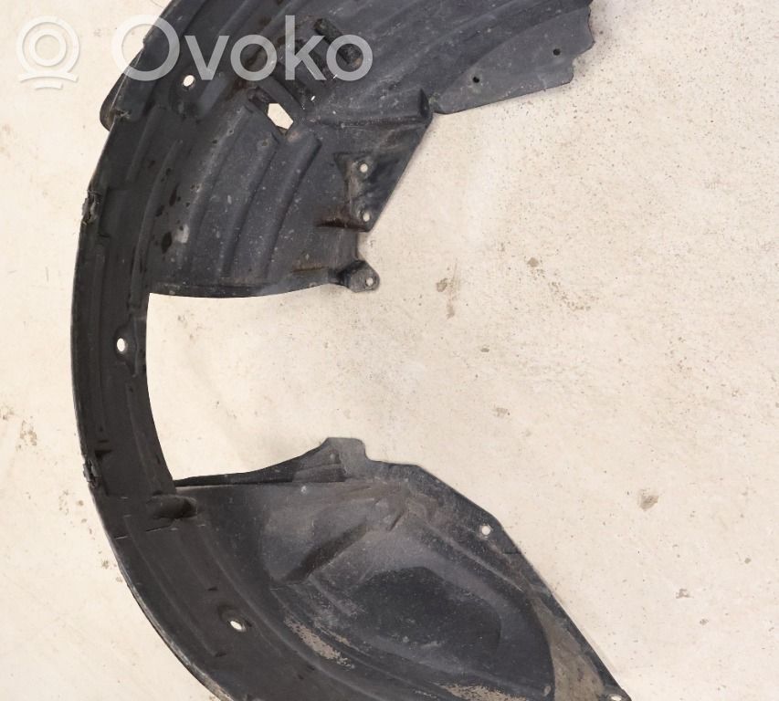 Nissan Qashqai+2 Nadkole przednie 