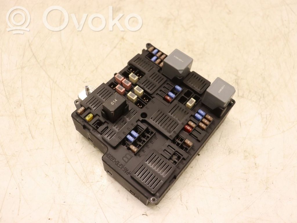 Volvo XC90 Fuse module 