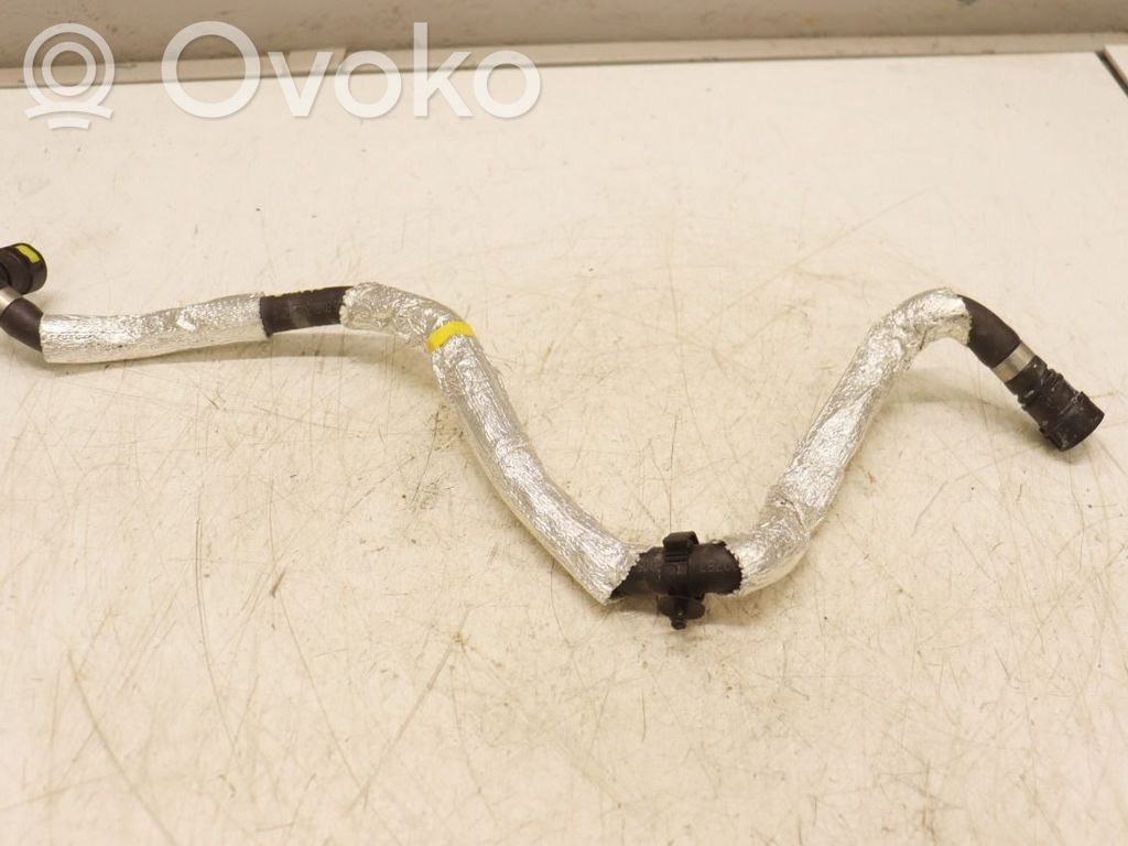 Volvo XC90 Conductă/furtun lichid de răcire motor 