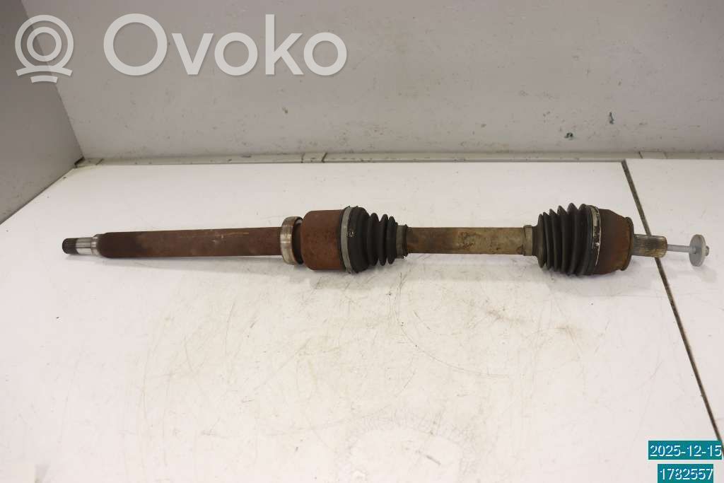 Volvo V60 Priekinis pusašis 