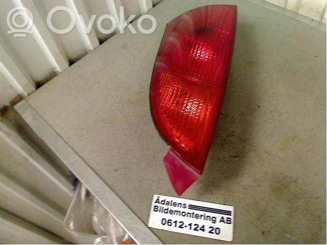 Ford Focus Luz trasera/de freno 