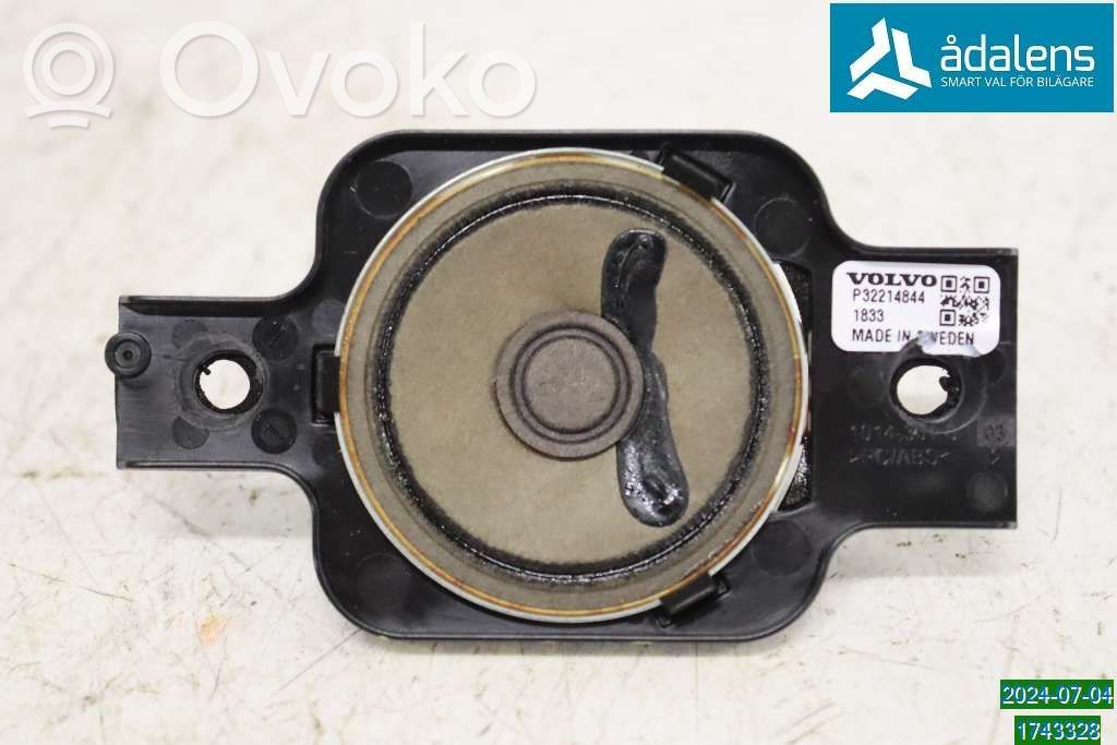 Volvo XC40 Etuoven kaiutin 