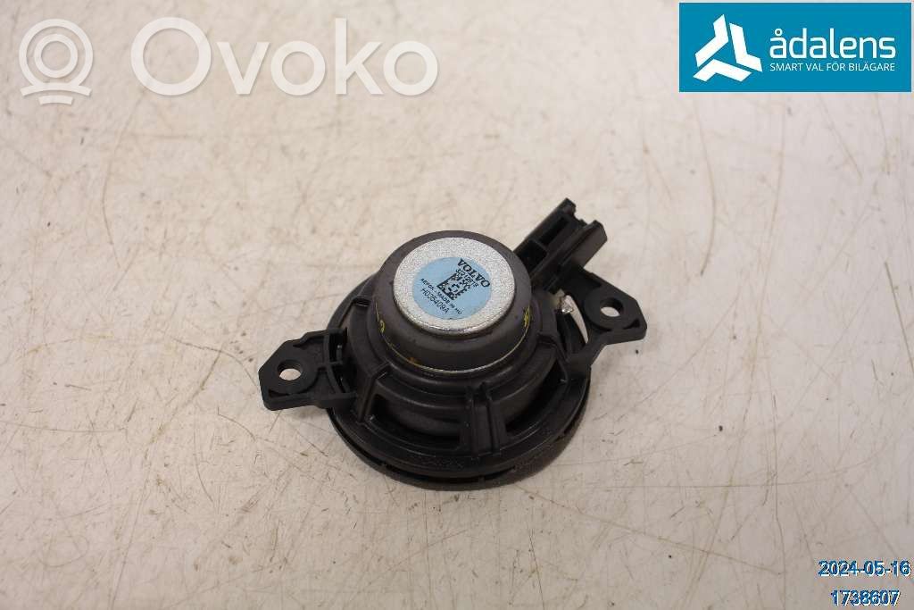 Volvo XC40 Altavoz de la puerta trasera 