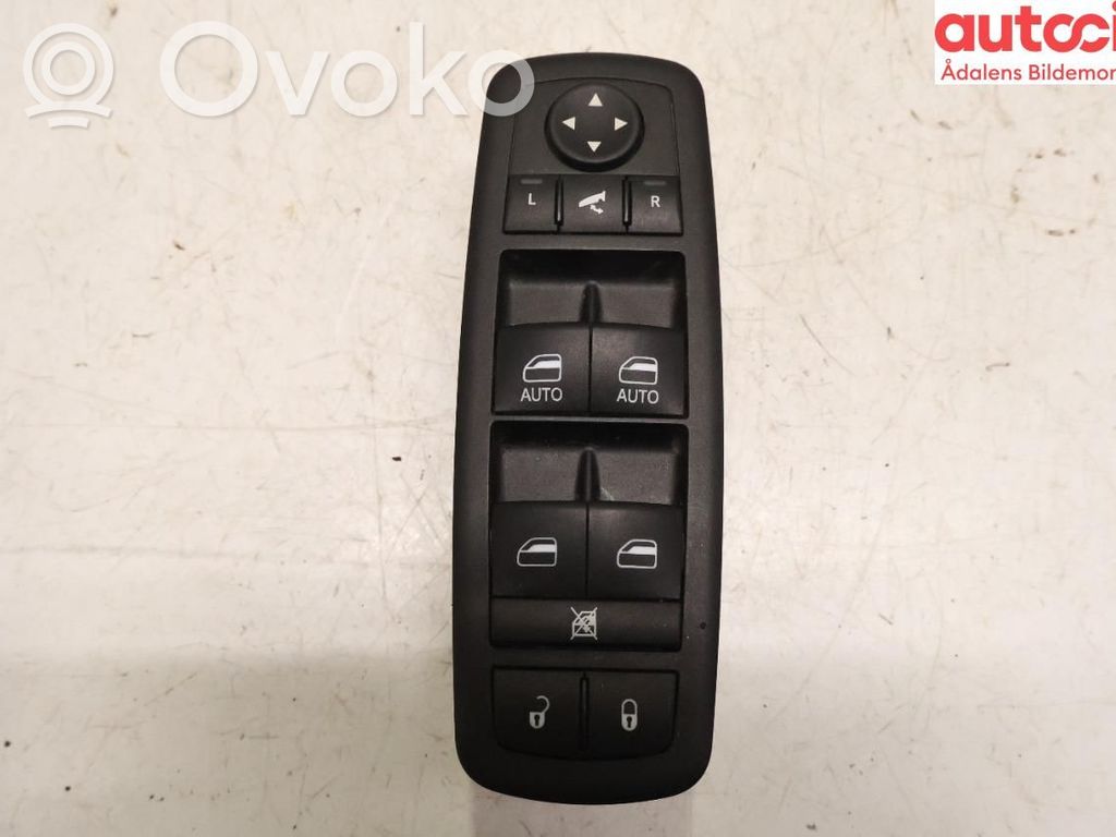 Electric window control switch   68141890AA