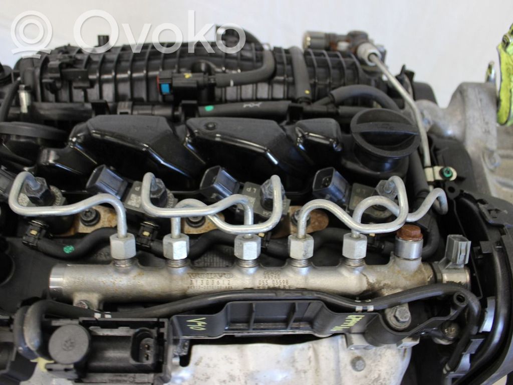 Volvo V40 Engine