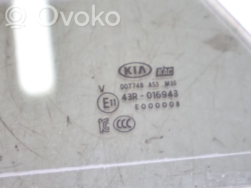KIA Rio Ventanilla de ventilación de la puerta trasera 