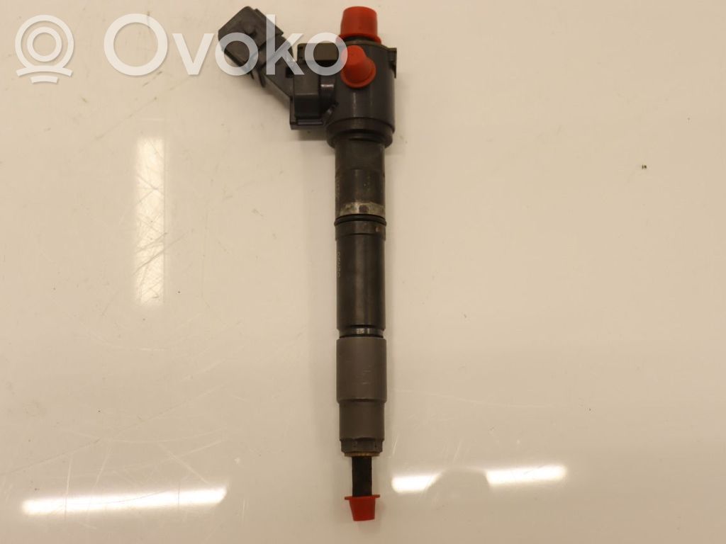 Volvo S90, V90 Injector combustibil 