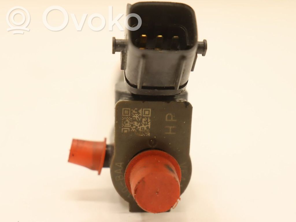 Volvo S90, V90 Injector combustibil 