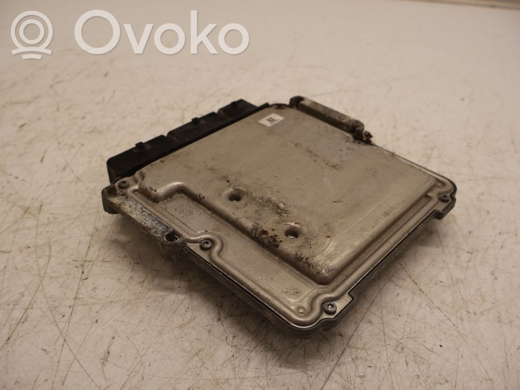 Opel Vivaro Motorsteuergerät ECU