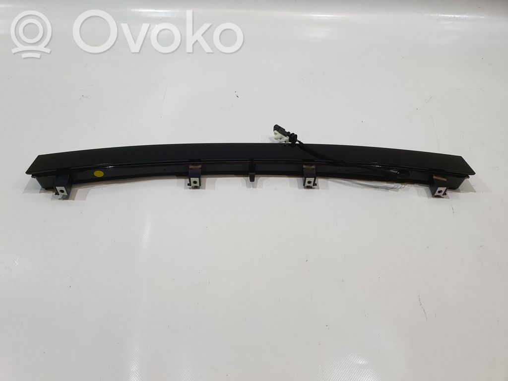 Land Rover Discovery 5 Trzecie światło stop 