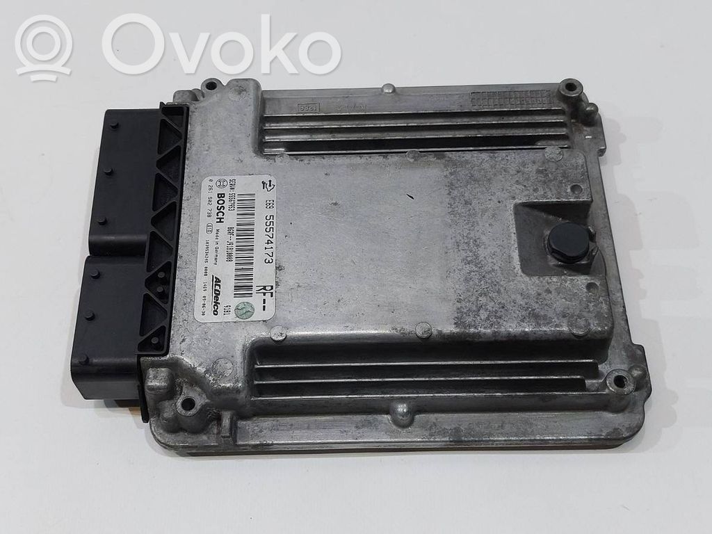 Opel Insignia A Engine control unit/module 