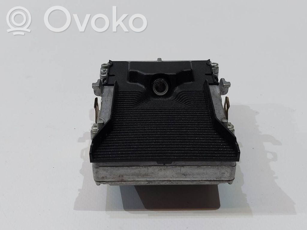 Windshield/windscreen camera   12846819