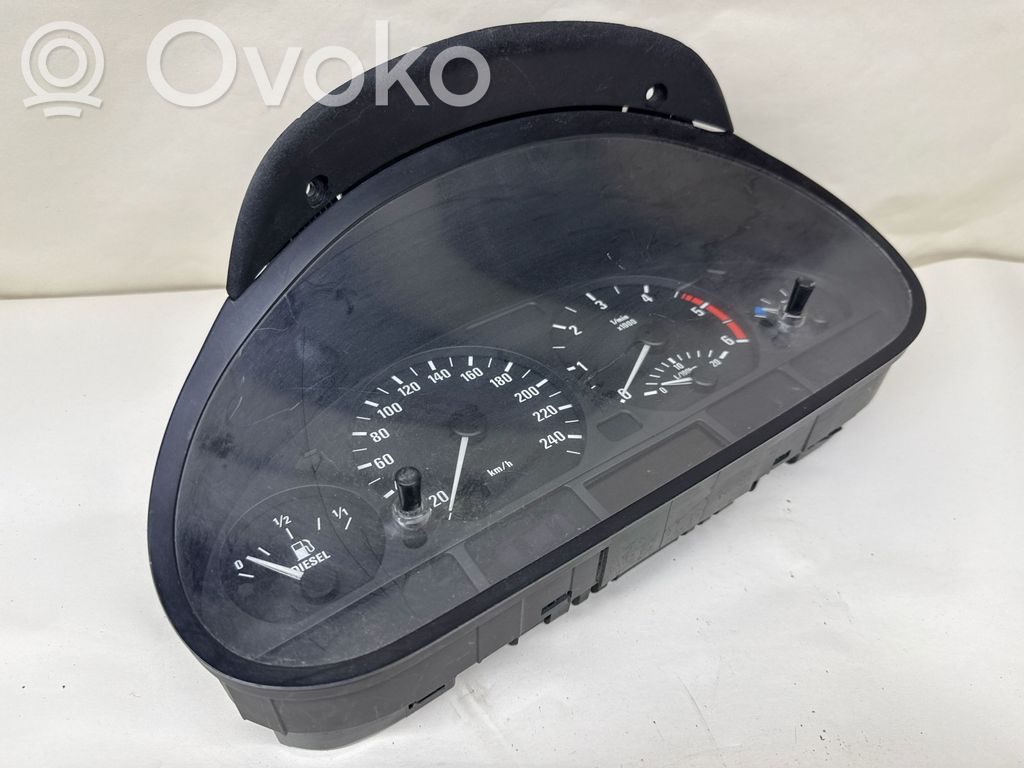 Speedometer (instrument cluster)   6911288,0263606343,04281010361187