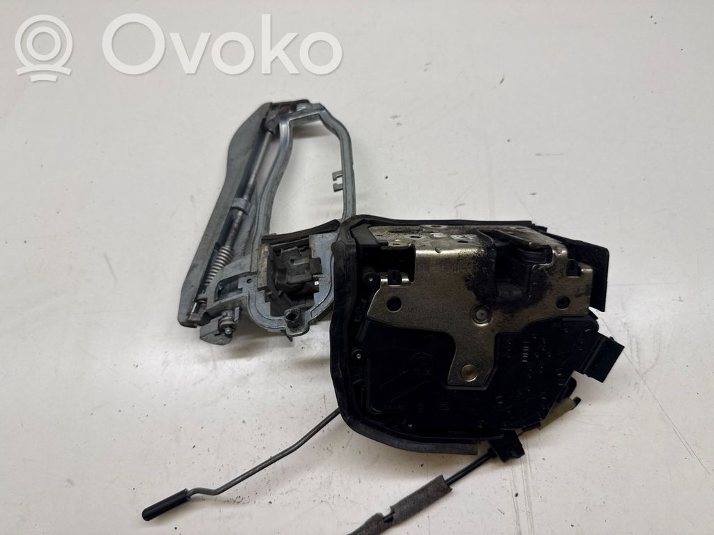 BMW X5 E53 Etuoven lukko 