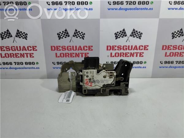 Serrure   YC1AV21812