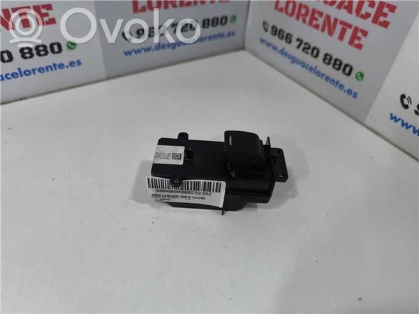 Tailgate sensor   79880897