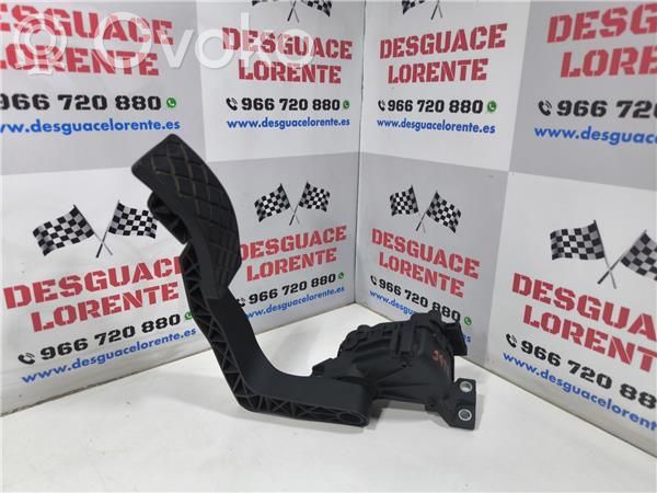 Pedal del acelerador   4E1723523D