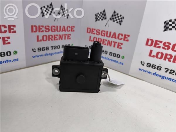 BMW 3 E46 Relé de la bujía de precalentamiento 