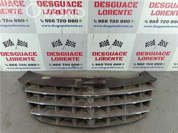 Chrysler Sebring (JS) Rejilla delantera 