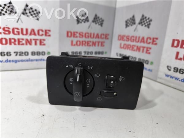 Interruptor de luz   1S7T13A024