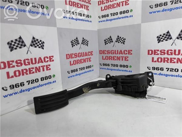 Ford Focus C-MAX Accelerator throttle pedal 