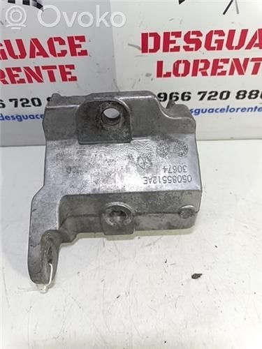 Chrysler Sebring (JS) Engine mount bracket 