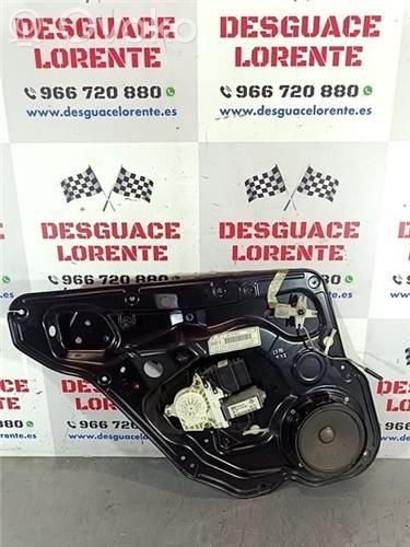 Regulador manual de la ventanilla trasera   1M0839755F