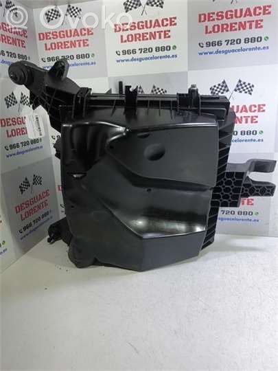 Ford Transit -  Tourneo Connect Cutie filtru aer 