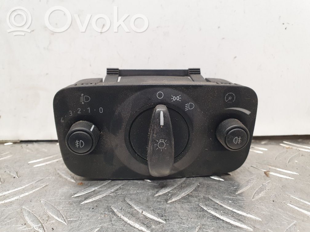 Ford Mondeo MK IV Light switch 