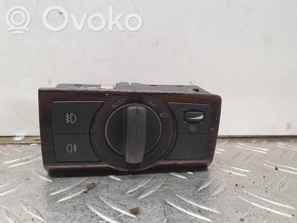 Chevrolet Captiva Light switch 