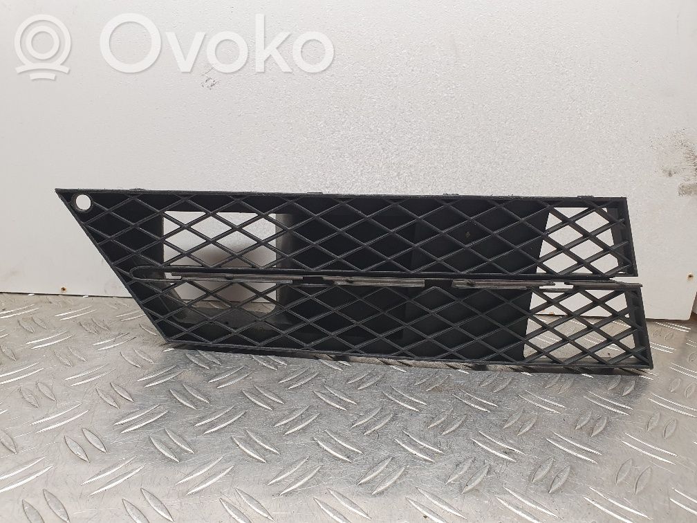 Front bumper lower grill   7178112,7178112,5111717811202