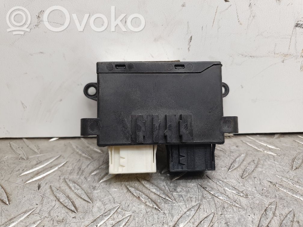 BMW 3 E46 Wing mirror control module 