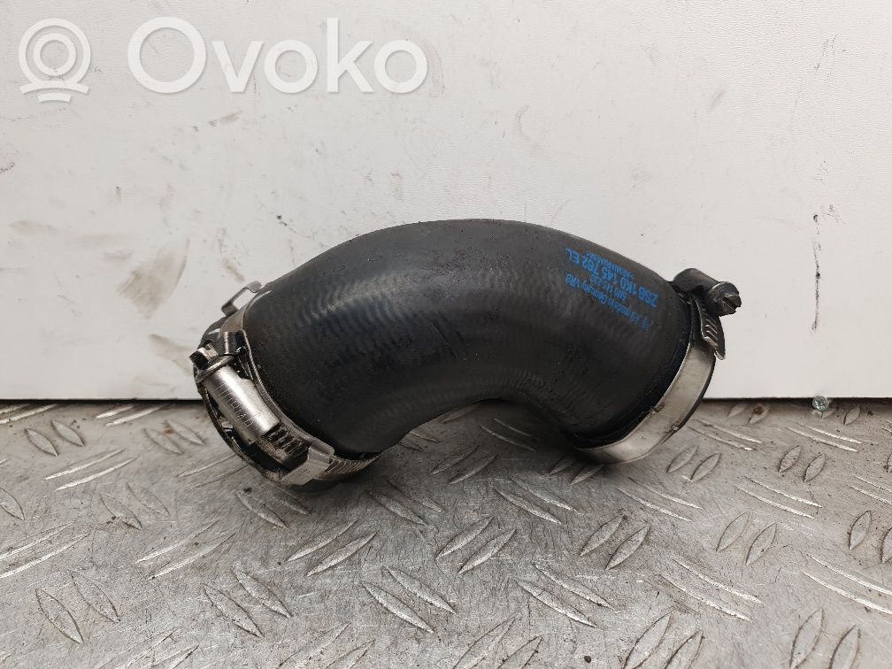 Volkswagen Eos Intercooler hose/pipe 